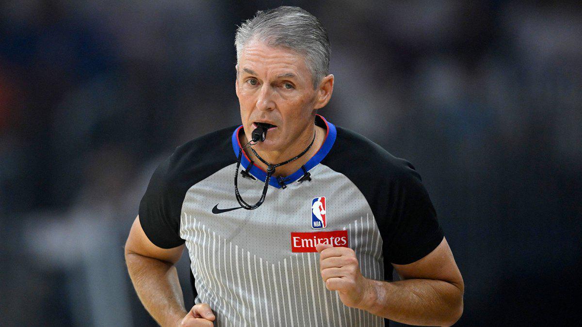 yy体育-斯科特·福斯特执法NBA总决赛第一场，令马刺和尼克斯球迷担忧